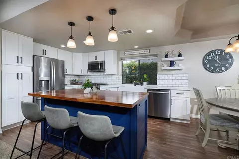 Kitchen - 5417 Triple Crown Dr, Bonsall, CA 92003 photo 1 of 3