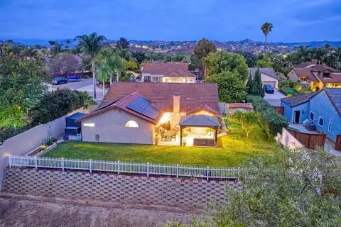 View/Area - 5417 Triple Crown Dr, Bonsall, CA 92003 photo 1 of 12