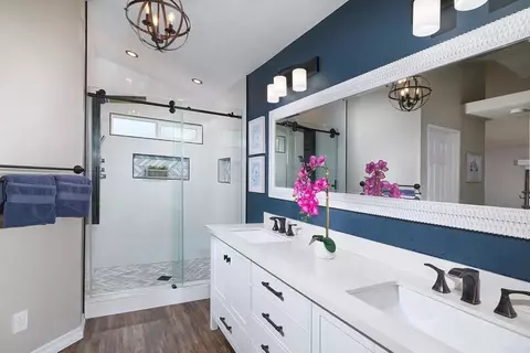 Bath - 5417 Triple Crown Dr, Bonsall, CA 92003 photo 1 of 2