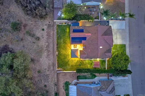 View/Area - 5417 Triple Crown Dr, Bonsall, CA 92003 photo 9 of 12