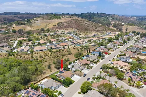 View/Area - 5417 Triple Crown Dr, Bonsall, CA 92003 photo 10 of 12