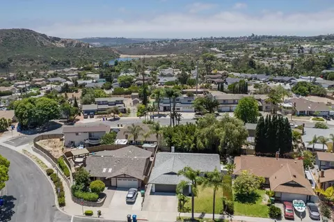 View/Area - 4229 Cielo Ave, Oceanside, CA 92056 photo 3 of 4