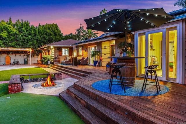 755 Beacon Pl, Escondido, CA 92025