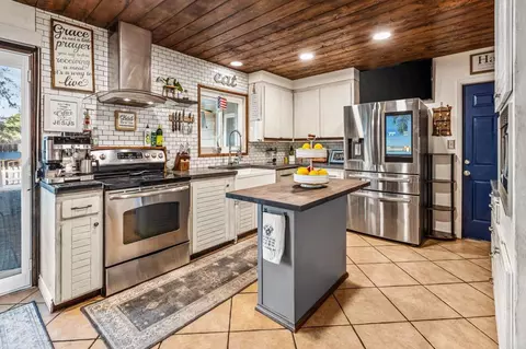755 Beacon Pl, Escondido, CA 92025 photo 9