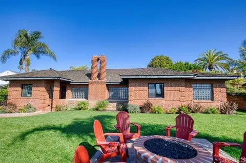 Exterior - 215 N Vulcan Ave, Encinitas, CA 92024 photo 2 of 10