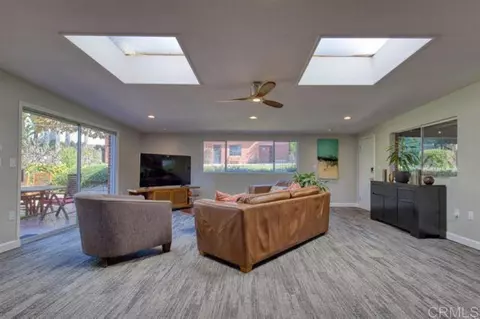 Living - 215 N Vulcan Ave, Encinitas, CA 92024 photo 1 of 1