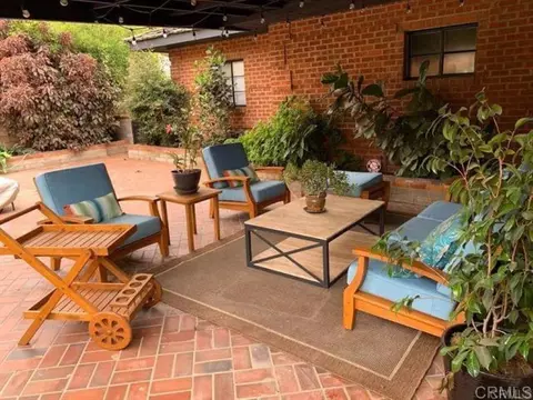 Exterior - 215 N Vulcan Ave, Encinitas, CA 92024 photo 5 of 10