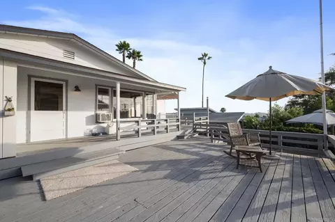 Exterior - 1330 Tower Dr, Vista, CA 92083 photo 11 of 14