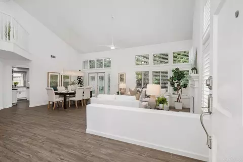 Entry Way - 1702 Blackbird Cir, Carlsbad, CA 92011 photo 1 of 2