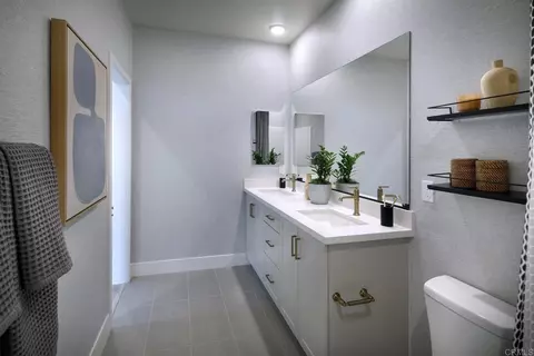 Bath - 35305 Ponderosa Pl, Fallbrook, CA 92028 photo 2 of 2