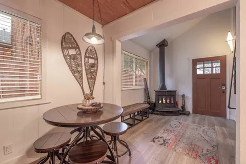 Dining - 271 Leonard Ln, Sugarloaf, CA 92386 photo 1 of 1