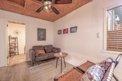 Living - 271 Leonard Ln, Sugarloaf, CA 92386 photo 4 of 4