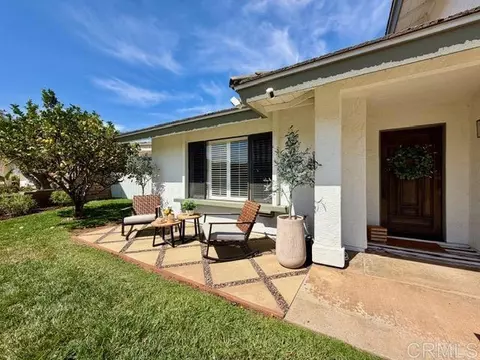 1630 James Dr, Carlsbad, CA 92008 photo 3