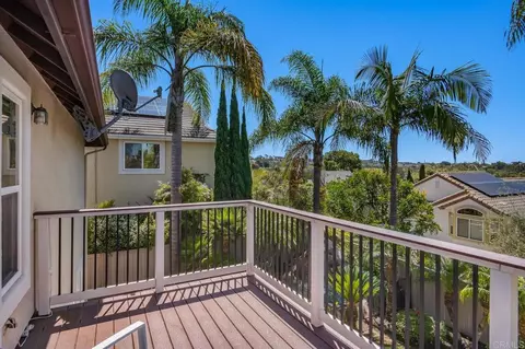 Exterior - 1157 Alexandra Ln, Encinitas, CA 92024 photo 6 of 9