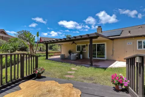 Exterior - 13619 Atoka Pl, Poway, CA 92064 photo 8 of 10