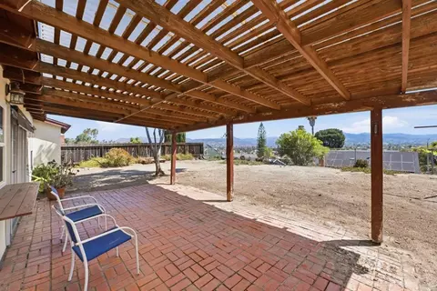 720 Mclain St, Escondido, CA 92027 photo 14