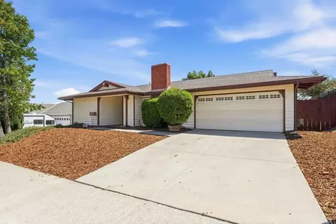 720 Mclain St, Escondido, CA 92027 photo 6