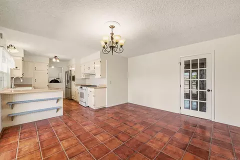 720 Mclain St, Escondido, CA 92027 photo 10