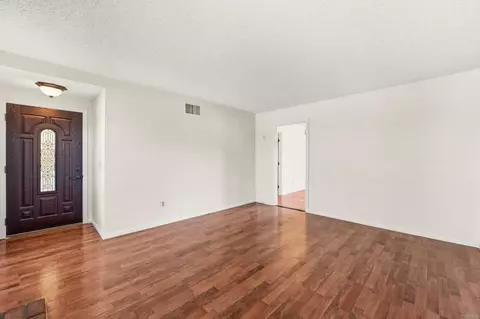 720 Mclain St, Escondido, CA 92027 photo 9