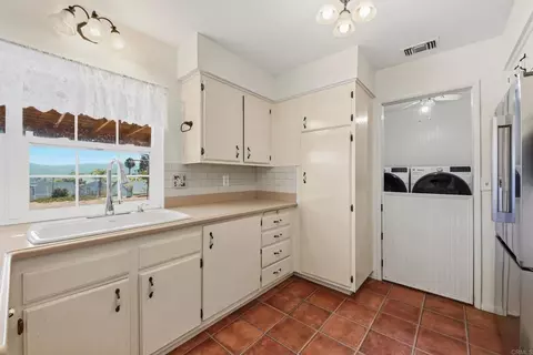 720 Mclain St, Escondido, CA 92027 photo 12