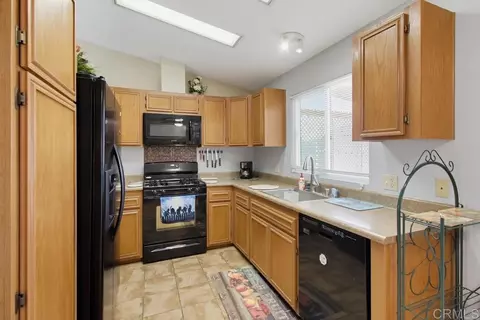 3573 Amber Ln, Oceanside, CA 92056 photo 15