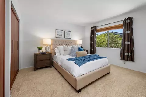 Bedroom - 2020 Caminito Circulo Sur, La Jolla, CA 92037 photo 2 of 2