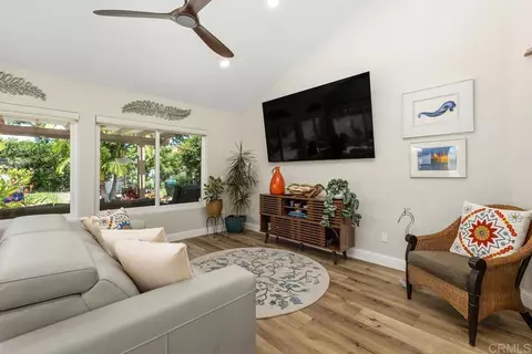 4722 Collinos Way, Oceanside, CA 92056 photo 13