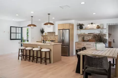 Kitchen - 1806 Stewart St, Oceanside, CA 92054 photo 3 of 5