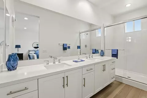 Bath - 7602 Sage Ct, Santee, CA 92071 photo 4 of 4