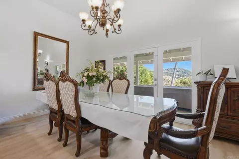 Dining - 3830 Lake Garden Dr, Fallbrook, CA 92028 photo 1 of 2
