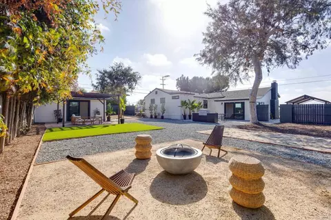 Exterior - 2101 Grandview St, Oceanside, CA 92054 photo 7 of 15