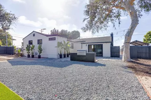 Exterior - 2101 Grandview St, Oceanside, CA 92054 photo 15 of 15
