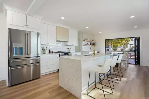 Kitchen - 2101 Grandview St, Oceanside, CA 92054 photo 2 of 5