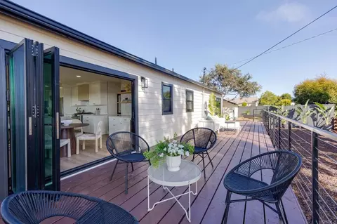 Exterior - 2101 Grandview St, Oceanside, CA 92054 photo 3 of 15