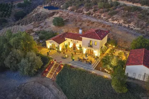 2970 El Coyote Run, Fallbrook, CA 92028 photo 5