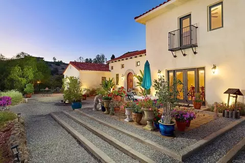 2970 El Coyote Run, Fallbrook, CA 92028 photo 3
