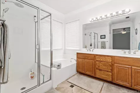Bath - 2152 Drew Rd, Escondido, CA 92027 photo 1 of 2