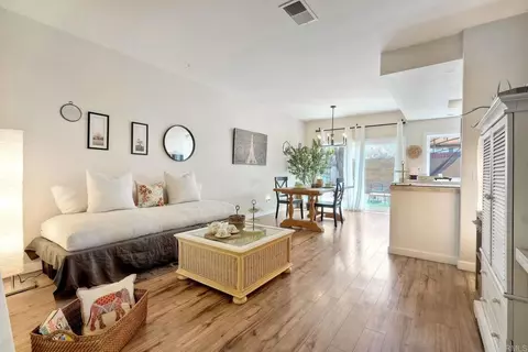Living - 2422 Summerhill Dr, Encinitas, CA 92024 photo 3 of 3