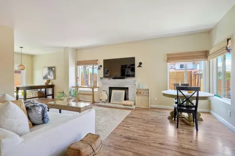 Living - 2422 Summerhill Dr, Encinitas, CA 92024 photo 2 of 3