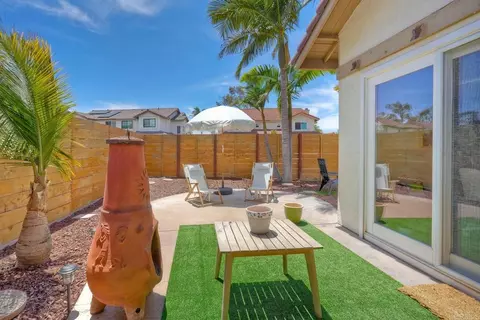 Exterior - 2422 Summerhill Dr, Encinitas, CA 92024 photo 3 of 4