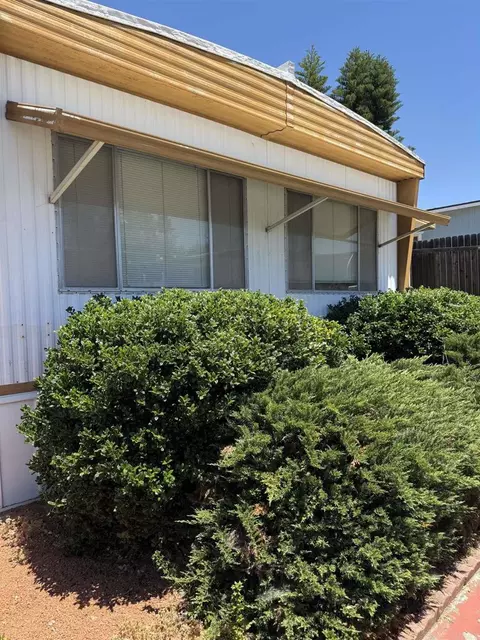 1380 Oak Hill Dr #44, Escondido, CA 92027