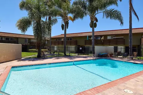Exterior - 615 Fredricks Ave #168, Oceanside, CA 92058 photo 3 of 5