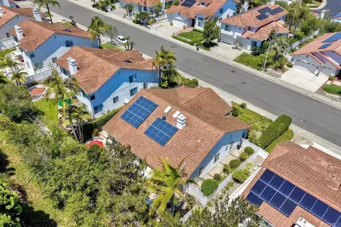 View/Area - 4969 Lassen Dr, Oceanside, CA 92056 photo 8 of 10