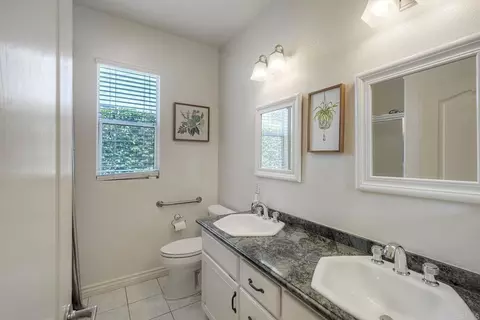 Bath - 4969 Lassen Dr, Oceanside, CA 92056 photo 2 of 5