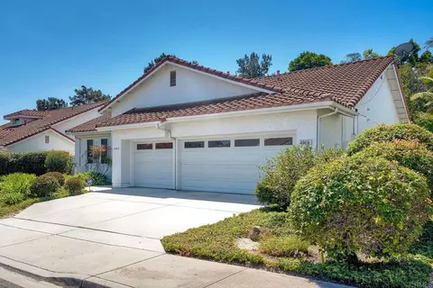 Exterior - 4969 Lassen Dr, Oceanside, CA 92056 photo 2 of 7