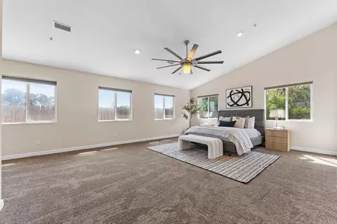 1091 Nightingale Pl, Escondido, CA 92027 photo 4