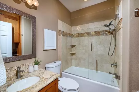 2436 Fallbrook Pl, Escondido, CA 92027 photo 26