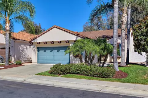 2436 Fallbrook Pl, Escondido, CA 92027 photo 9