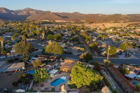 View/Area - 13108 Standish Dr, Poway, CA 92064 photo 1 of 3