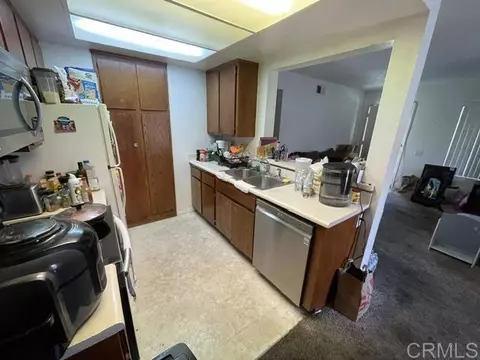 Kitchen - 4237 Half Moon Bay Way, Oceanside, CA 92058 photo 3 of 4